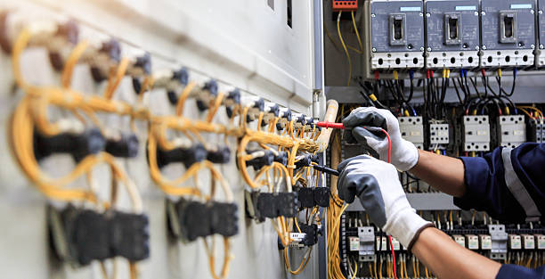 Professional Electrician technician working in Belle, WV